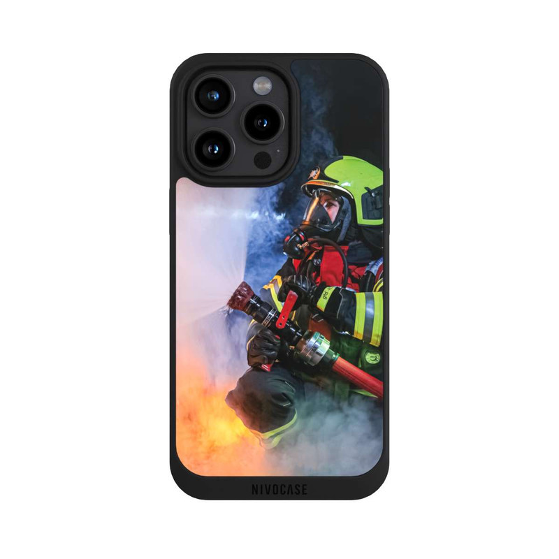 iPhone 15 Pro Max NIVOpure Attaque des Flammes