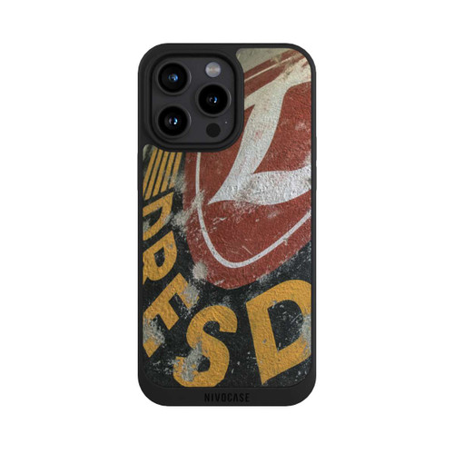 Apple iPhone 15 Pro Max NIVOpure Dynamo Logo