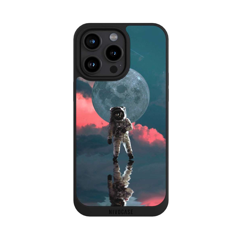 iPhone 15 Pro Max NIVOpure Astronaut Moonwalk