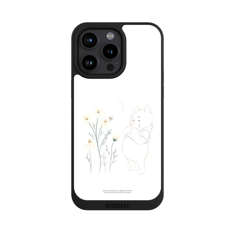 iPhone 15 Pro Max NIVOpure Winnie Puuh sieht sich Gänseblümchen an