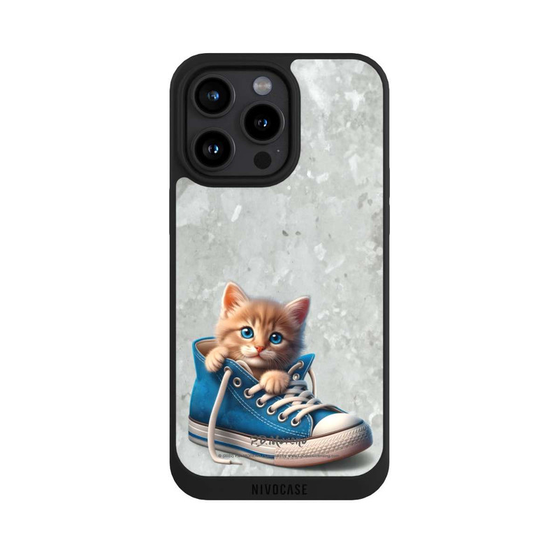 iPhone 15 Pro Max NIVOpure Cat in A Shoe