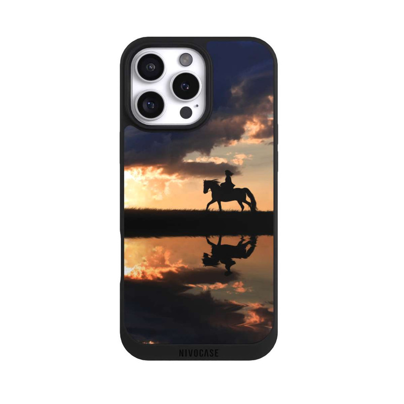 iPhone 16 Pro Max NIVOpure Ausritt im Sonnenuntergang