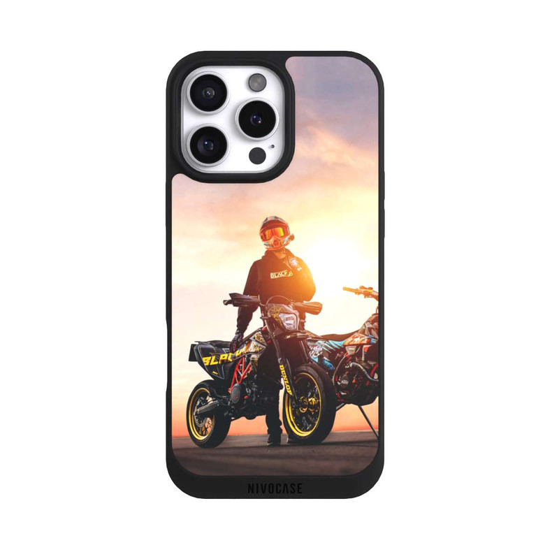 iPhone 16 Pro Max NIVOpure Blackout Sonnenuntergang