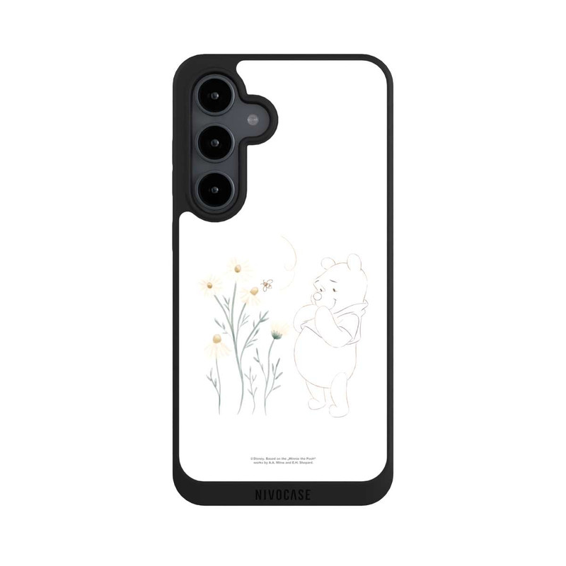 Galaxy S24 FE NIVOpure Winnie Puuh sieht sich Gänseblümchen an