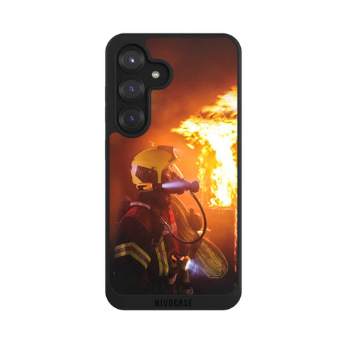 Samsung Galaxy S25 NIVOpure Firefighter Looking Up Explosion