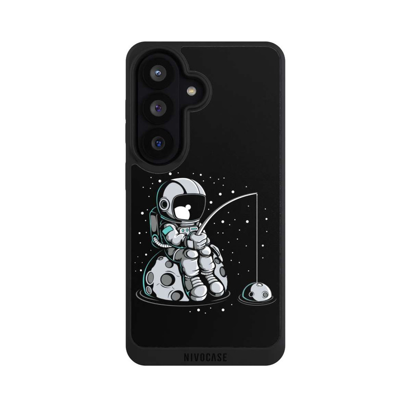 Galaxy S26 NIVOpure Astronaut Fishing