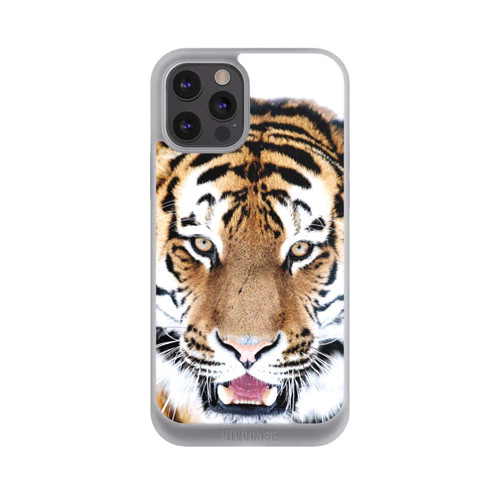 Apple iPhone 12 Pro NIVOpure Tiger Close Up