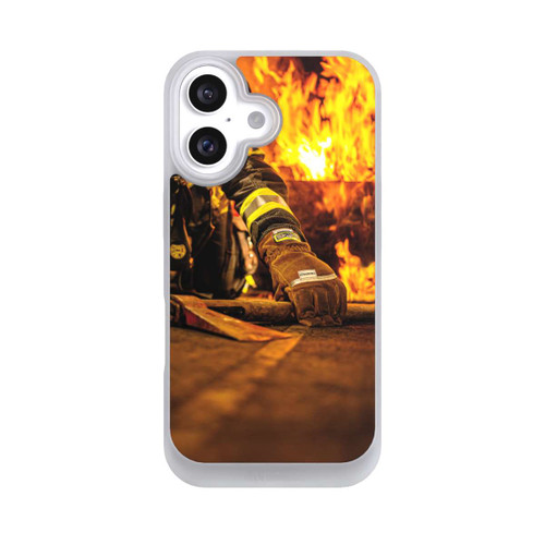 Apple iPhone 16 NIVOpure In Flammen 1