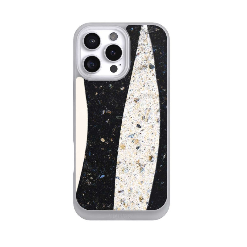 iPhone 16 Pro Max NIVOpure Dazwischen