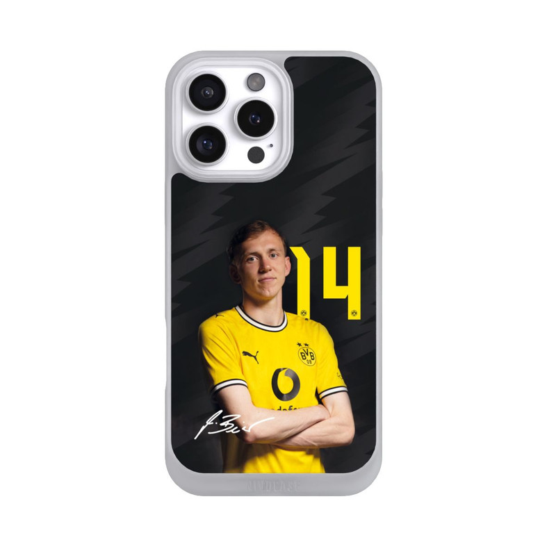 iPhone 16 Pro Max NIVOpure Maximilian Beier 26/27