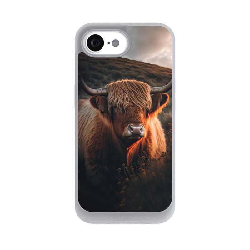iPhone 16e NIVOpure Vache Highland avec de grandes cornes avec IA
