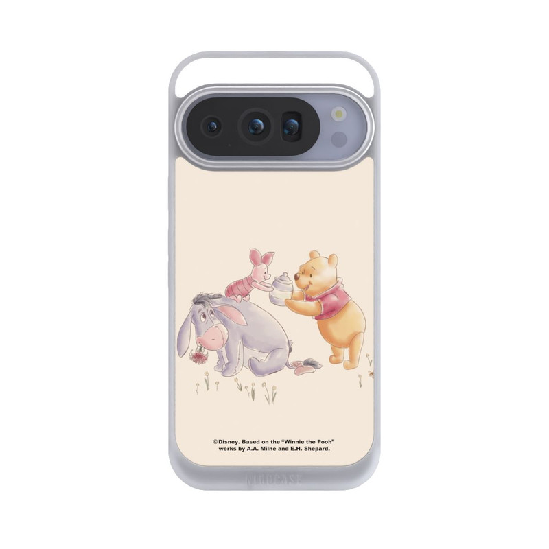 Pixel 10 Pro NIVOpure Winnie the Pooh Honey Giving