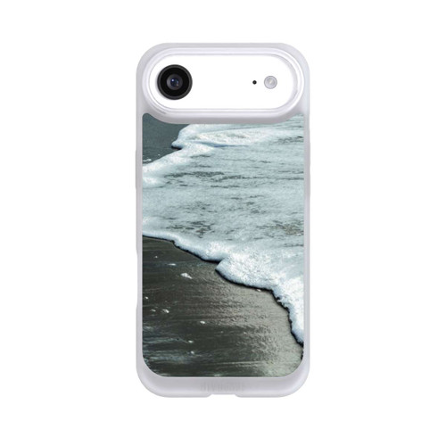 Apple iPhone Air NIVOpure At The Beach