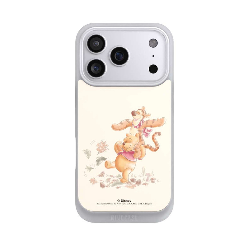 iPhone 17 Pro NIVOpure Winnie Puuh and Tigger Shenanigans