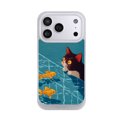 Apple iPhone 17 Pro NIVOpure Cat in a Pool with AI