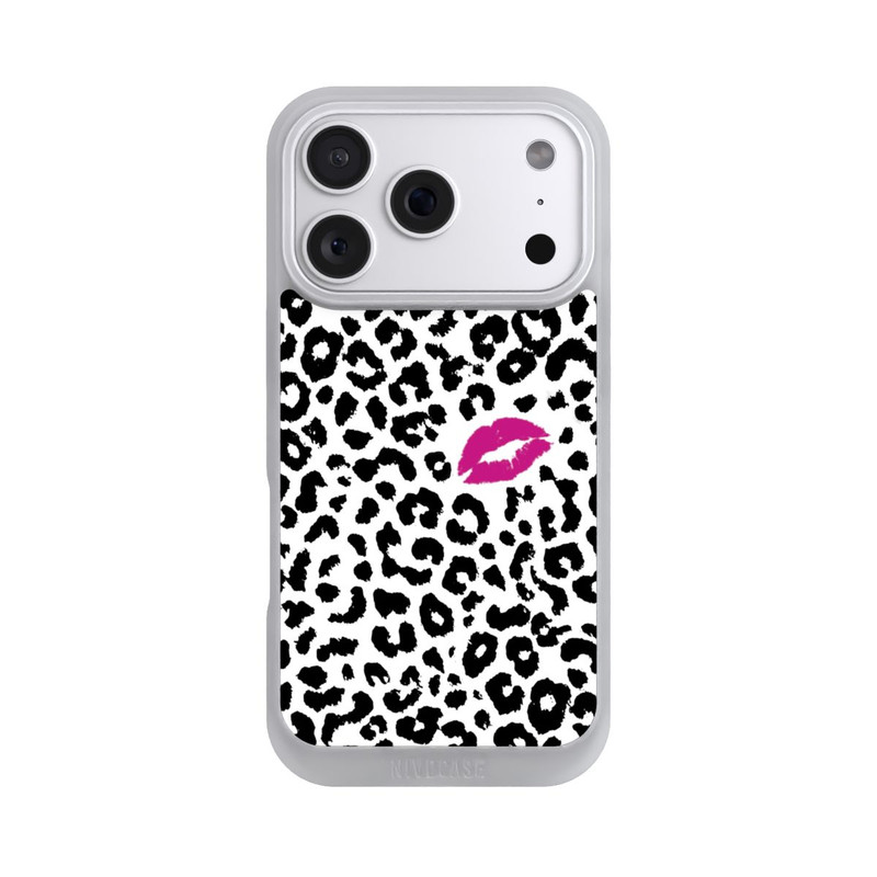 iPhone 18 Pro NIVOpure Leo Kiss
