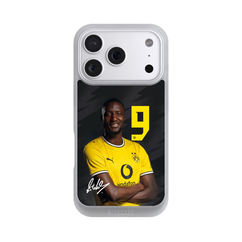 iPhone 18 Pro NIVOpure Serhou Guirassy 26/27