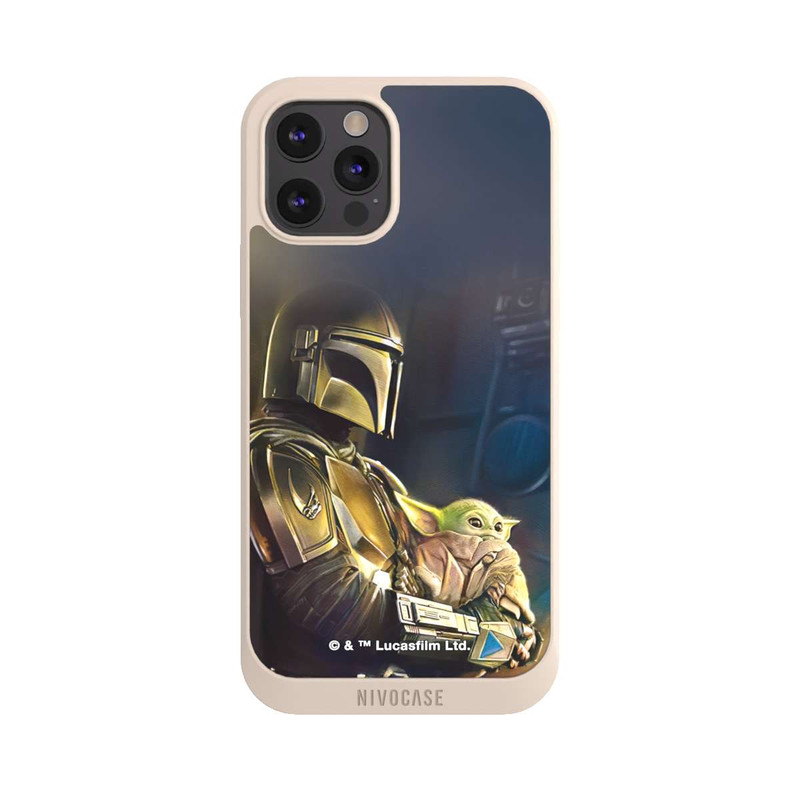 iPhone 12 Pro Max NIVOpure Mandalorianer und Grogu im Schiff