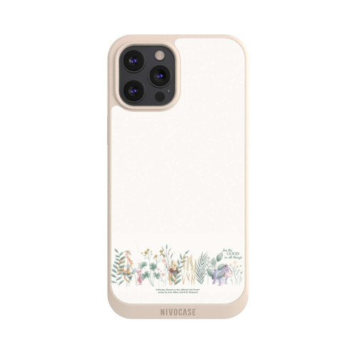 Apple iPhone 12 Pro Max NIVOpure Winnie Puuh und seine Freunde hinter Eukalyptus